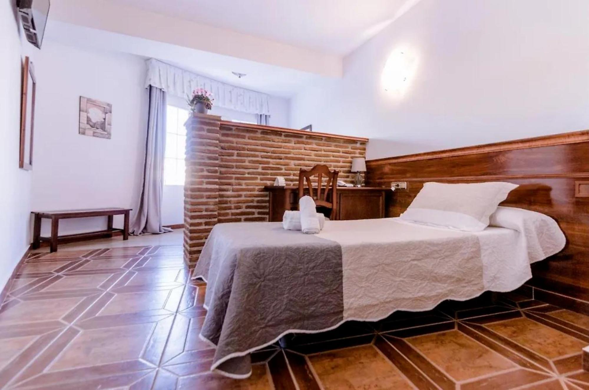 Hospedium Hotel Blu Fonseca Peligros Zewnętrze zdjęcie