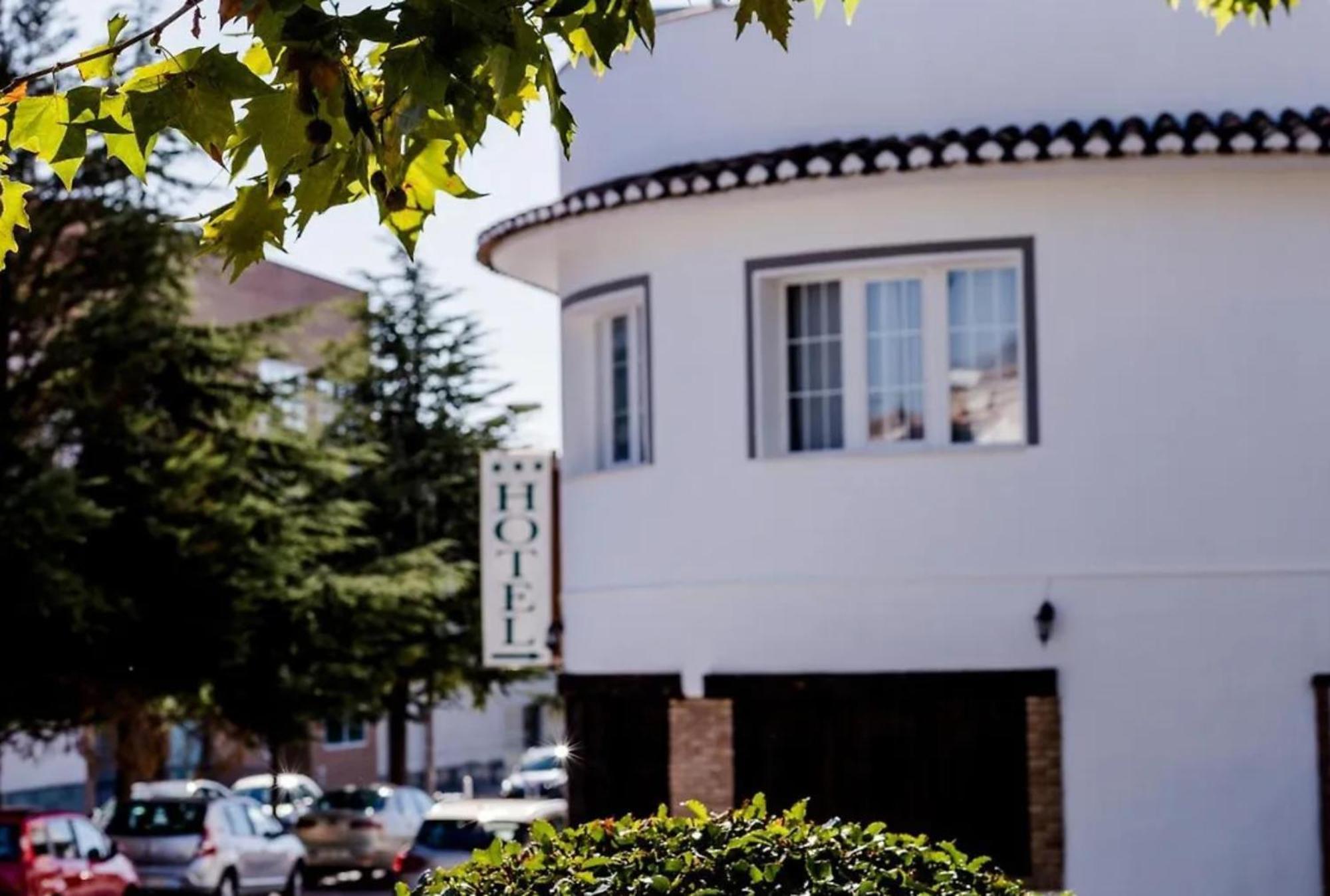 Hospedium Hotel Blu Fonseca Peligros Zewnętrze zdjęcie